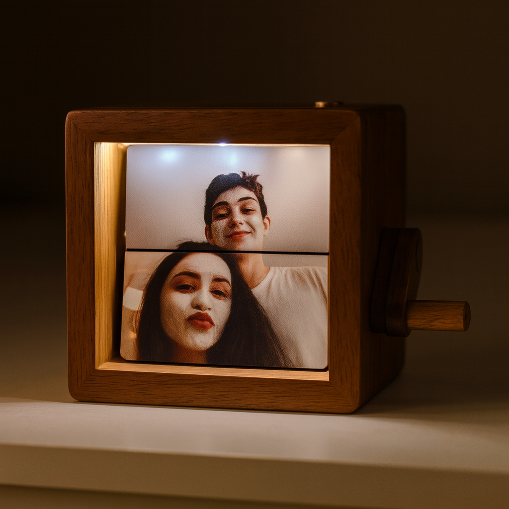 Custom Crank Photo Box